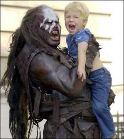 250 03 orak%20babama%20(glumac%20lawrence%20makoare%20u%20reklamnoj%20kampanji%20za%20film%2c%20izvor%20bbc)