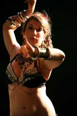 250 15 orijental%20dance%202